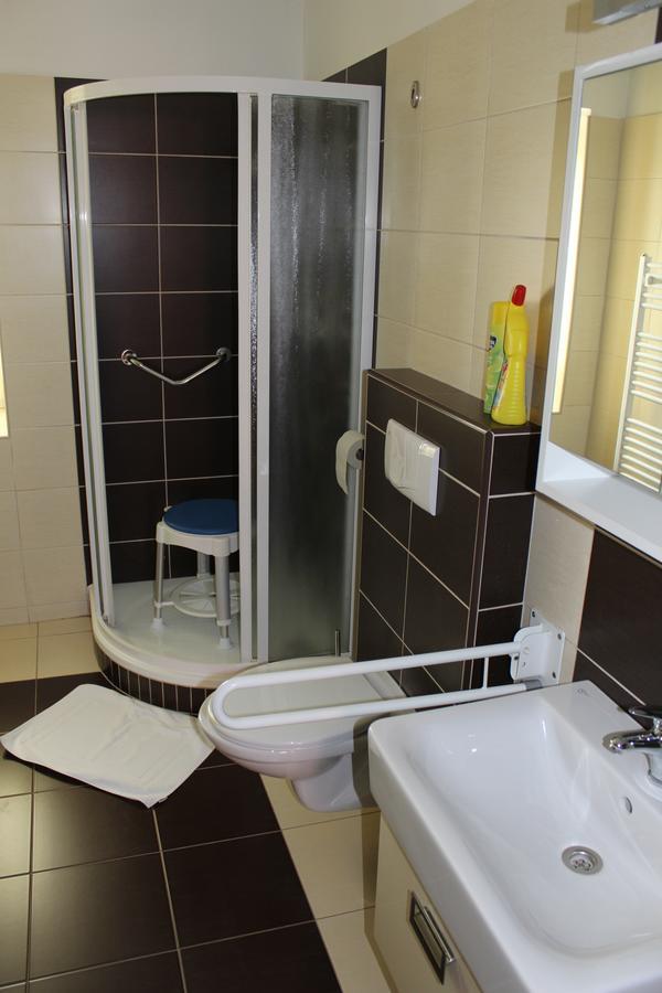 Penzion Jecminek Cervena Voda Ngoại thất bức ảnh