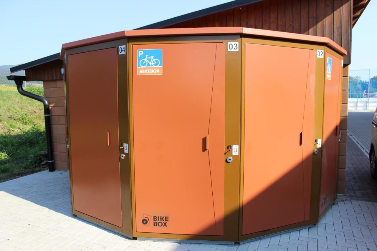 Penzion Jecminek Cervena Voda Ngoại thất bức ảnh